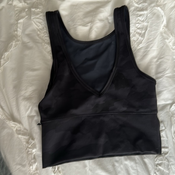 lululemon tank - Picture 2 of 2